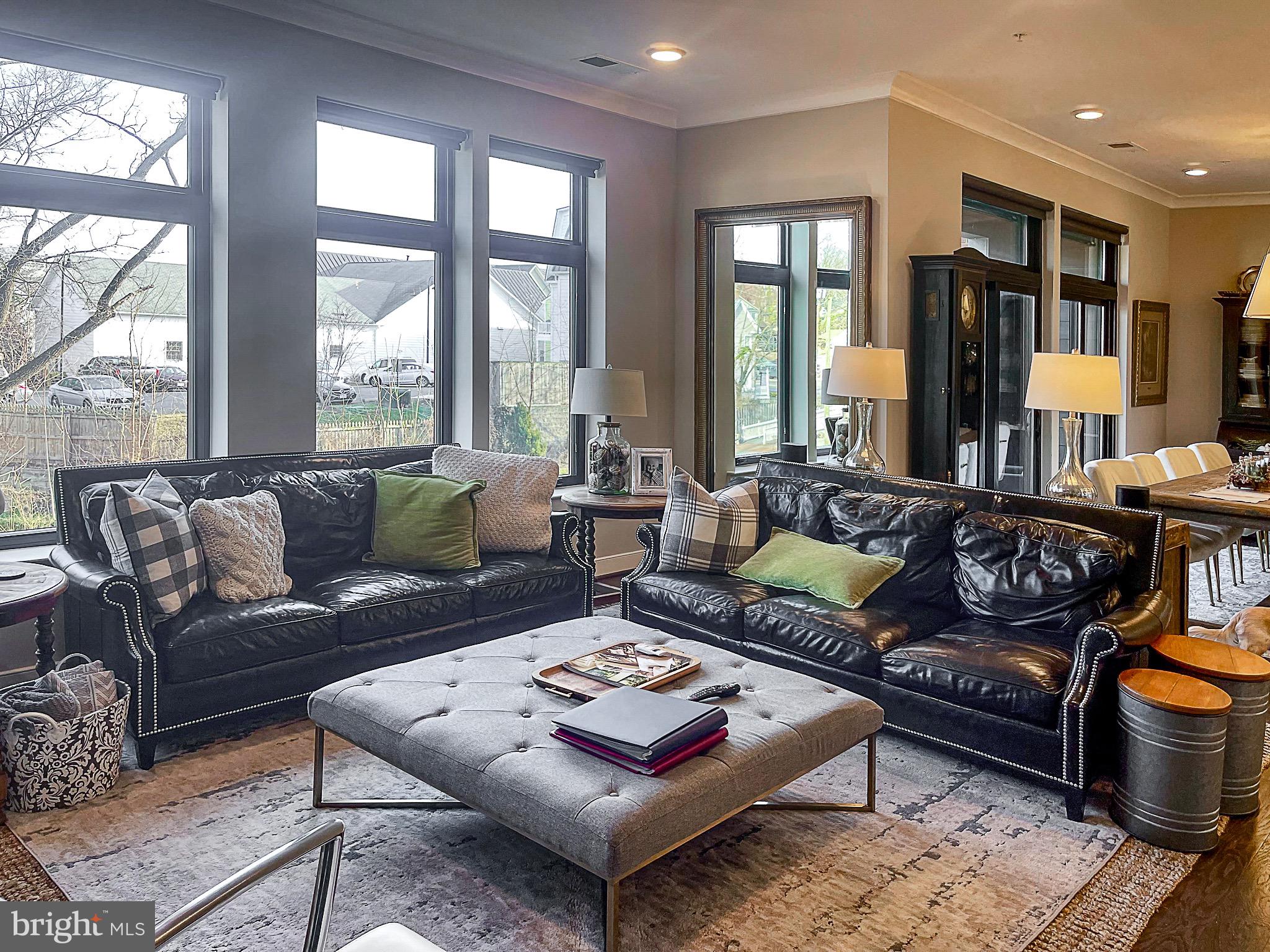 2 Stationmaster St SE #204