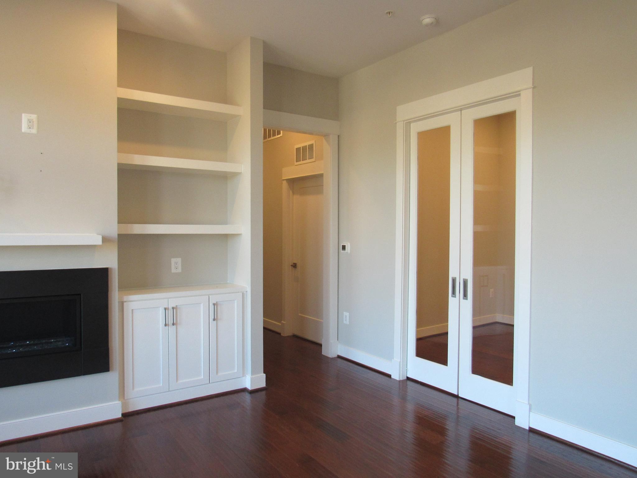 2 Stationmaster St SE #302