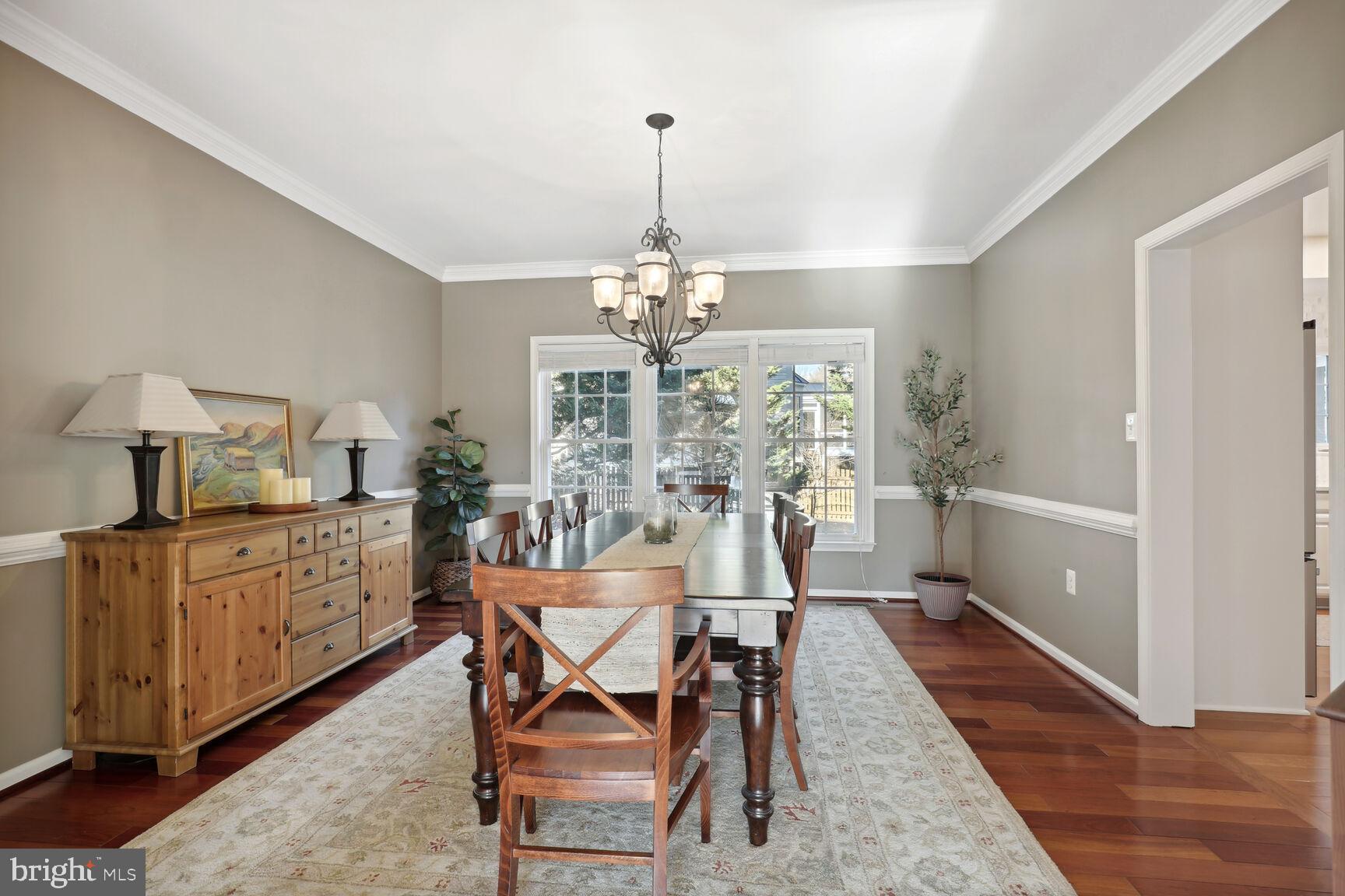 1333 Moore Pl SW