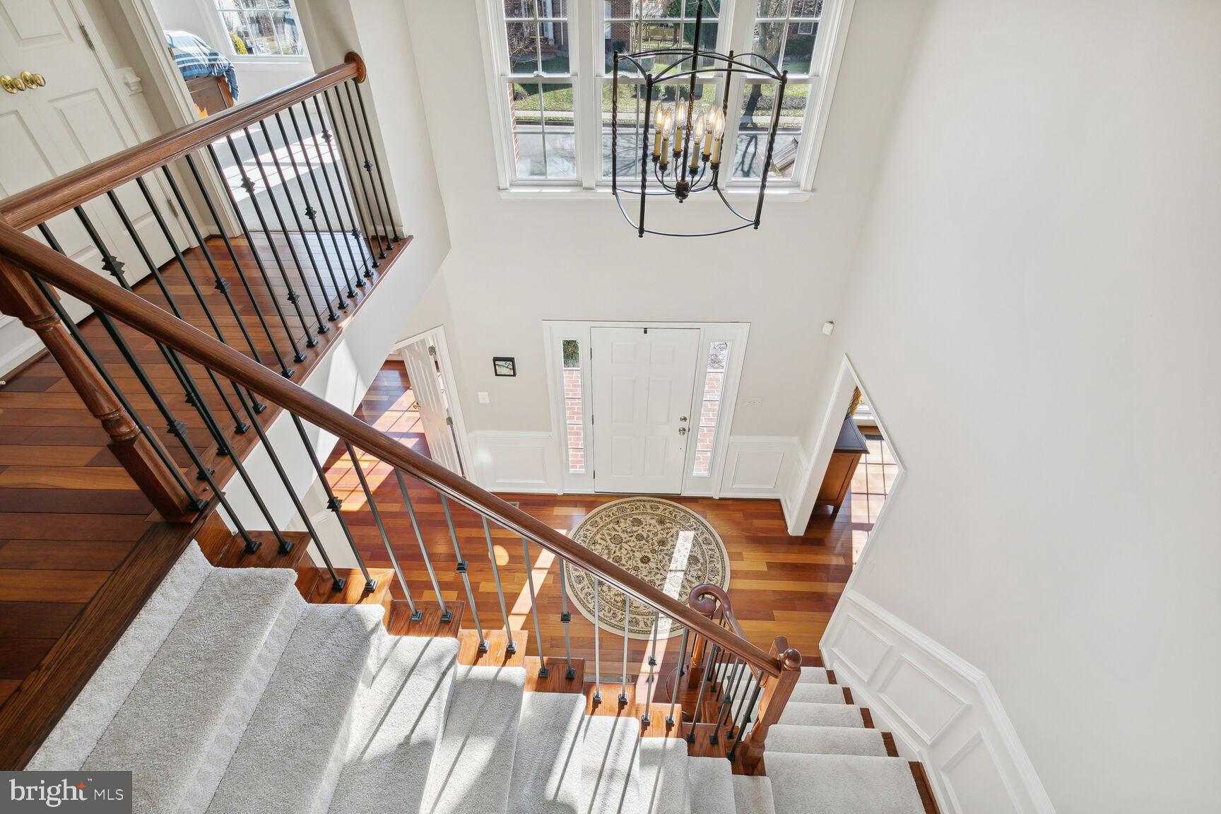 1333 Moore Pl SW