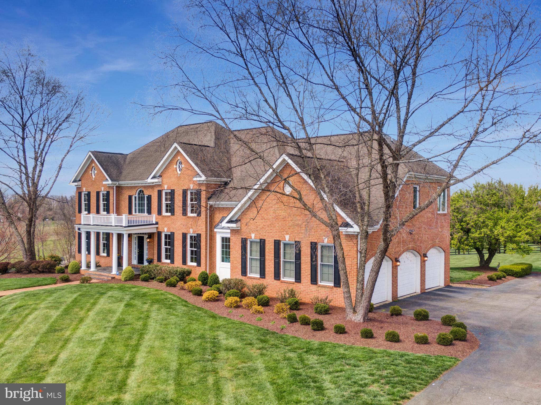 40752 Browns Ln