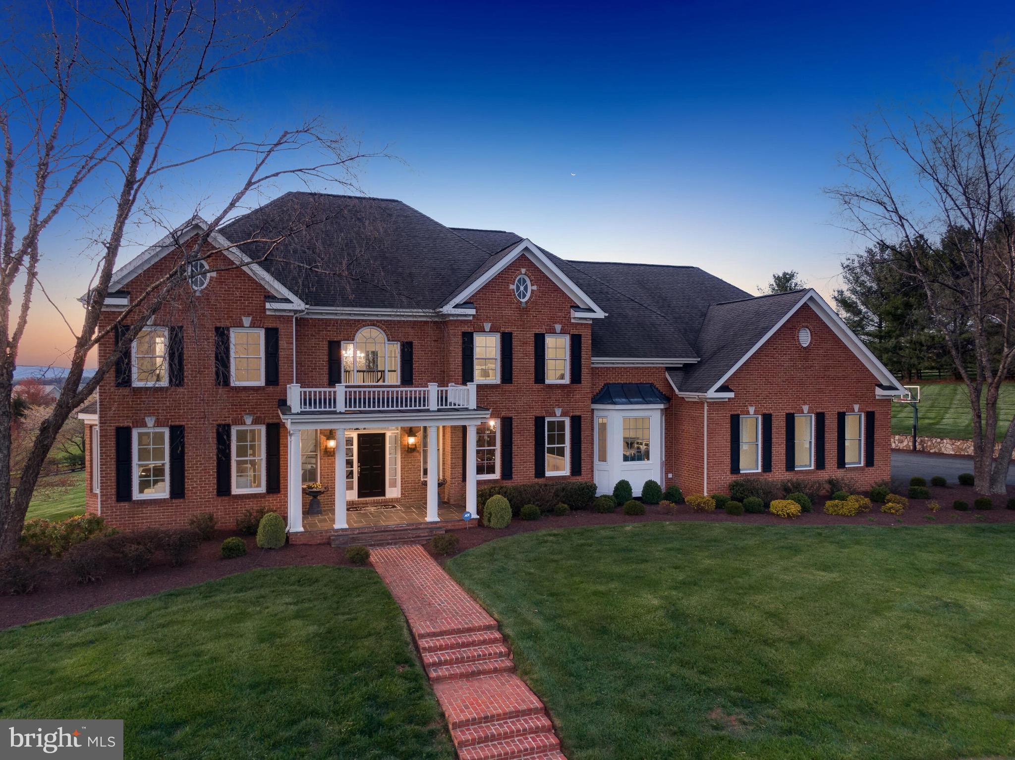 40752 Browns Ln