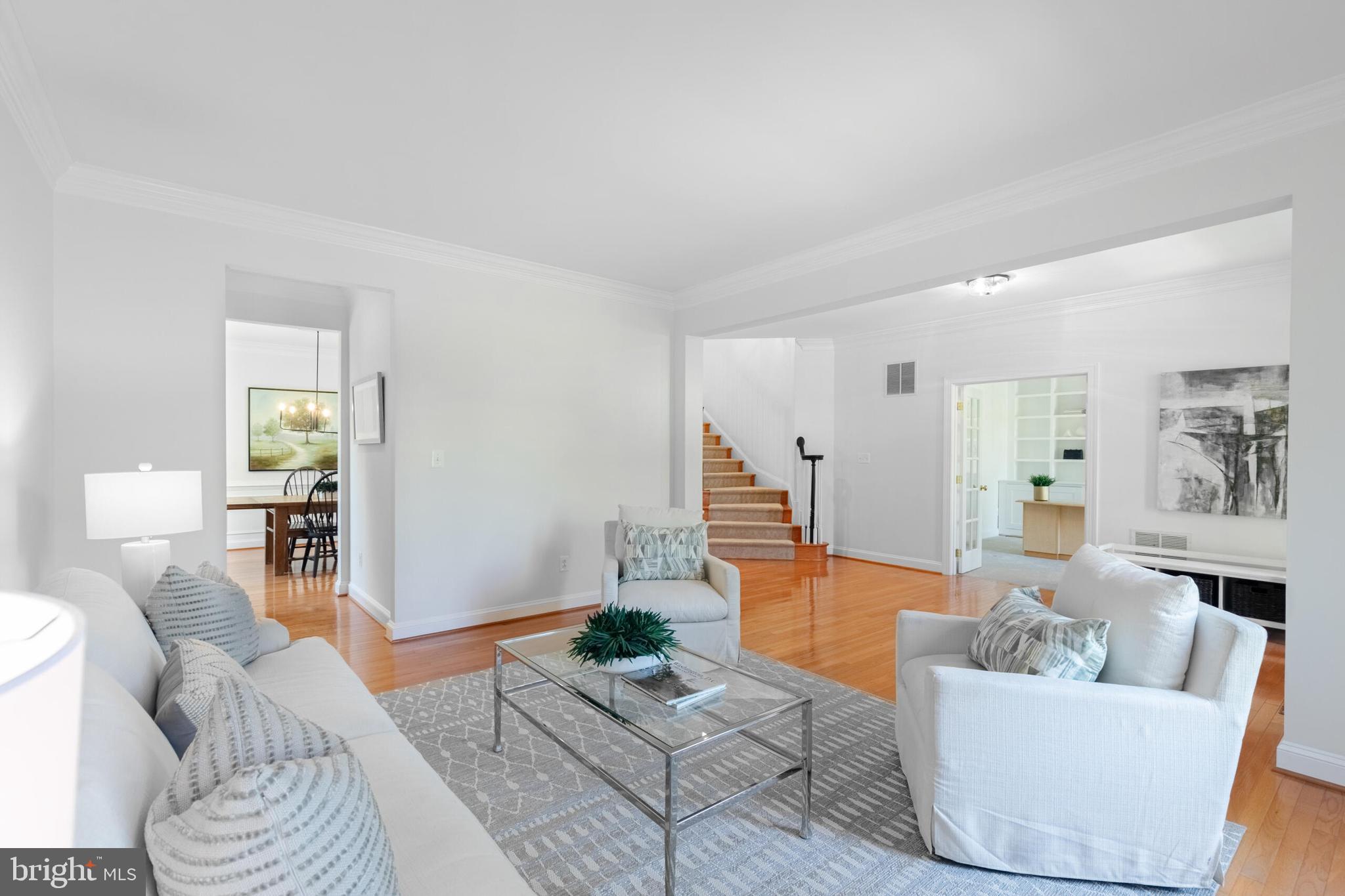 13526 Village Green Dr