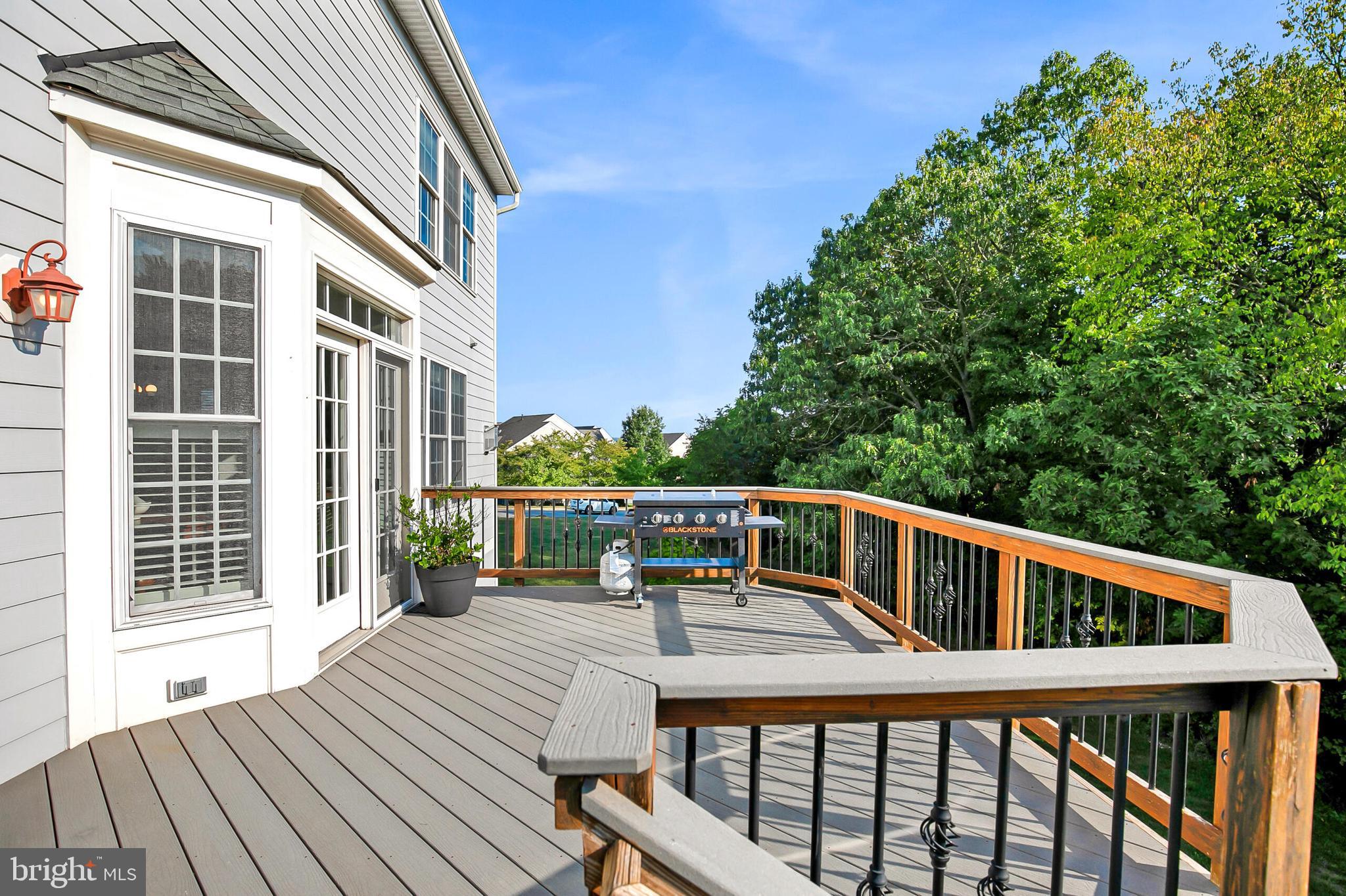 13526 Village Green Dr