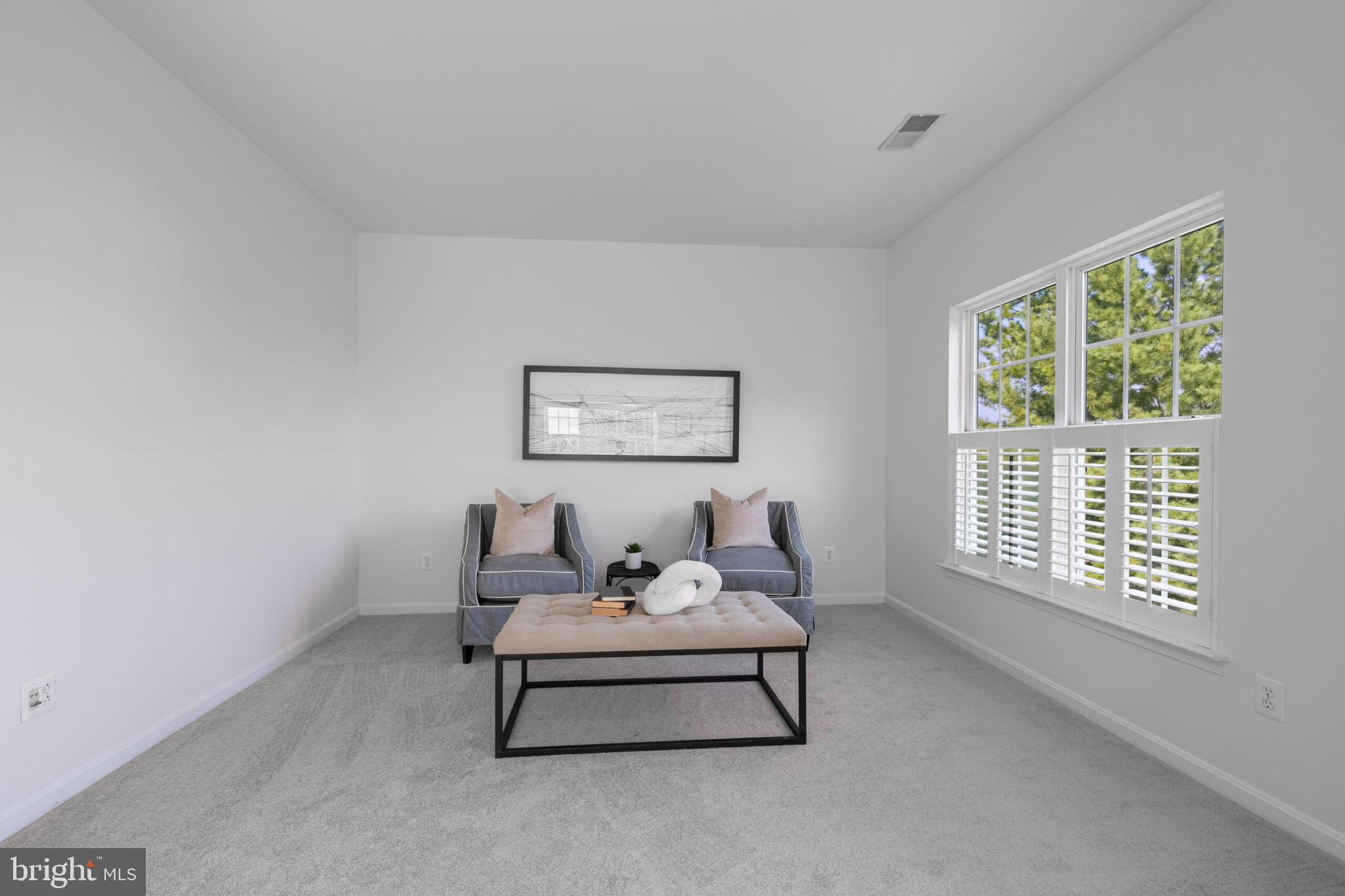 13526 Village Green Dr