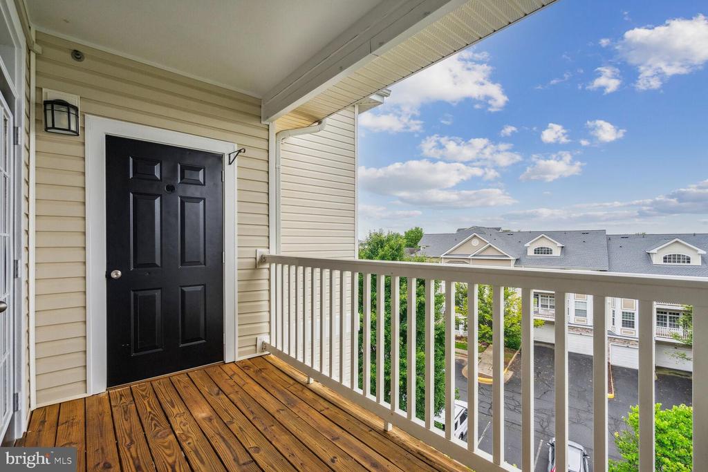 501 Sunset View Ter SE #404