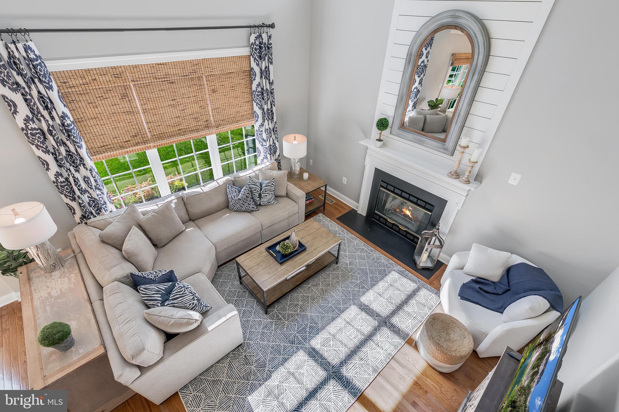 17133 Magic Mountain Dr