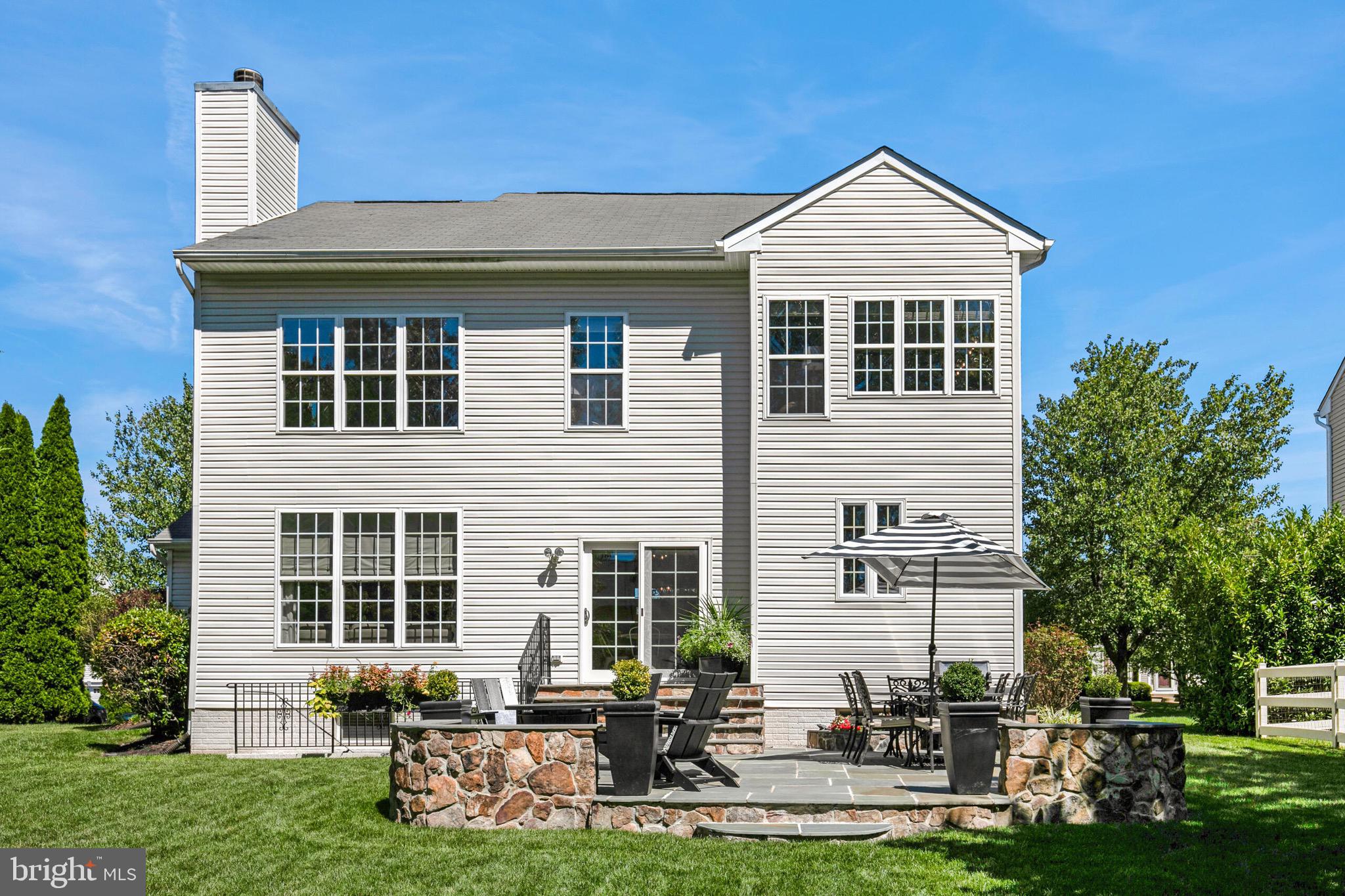 17133 Magic Mountain Dr