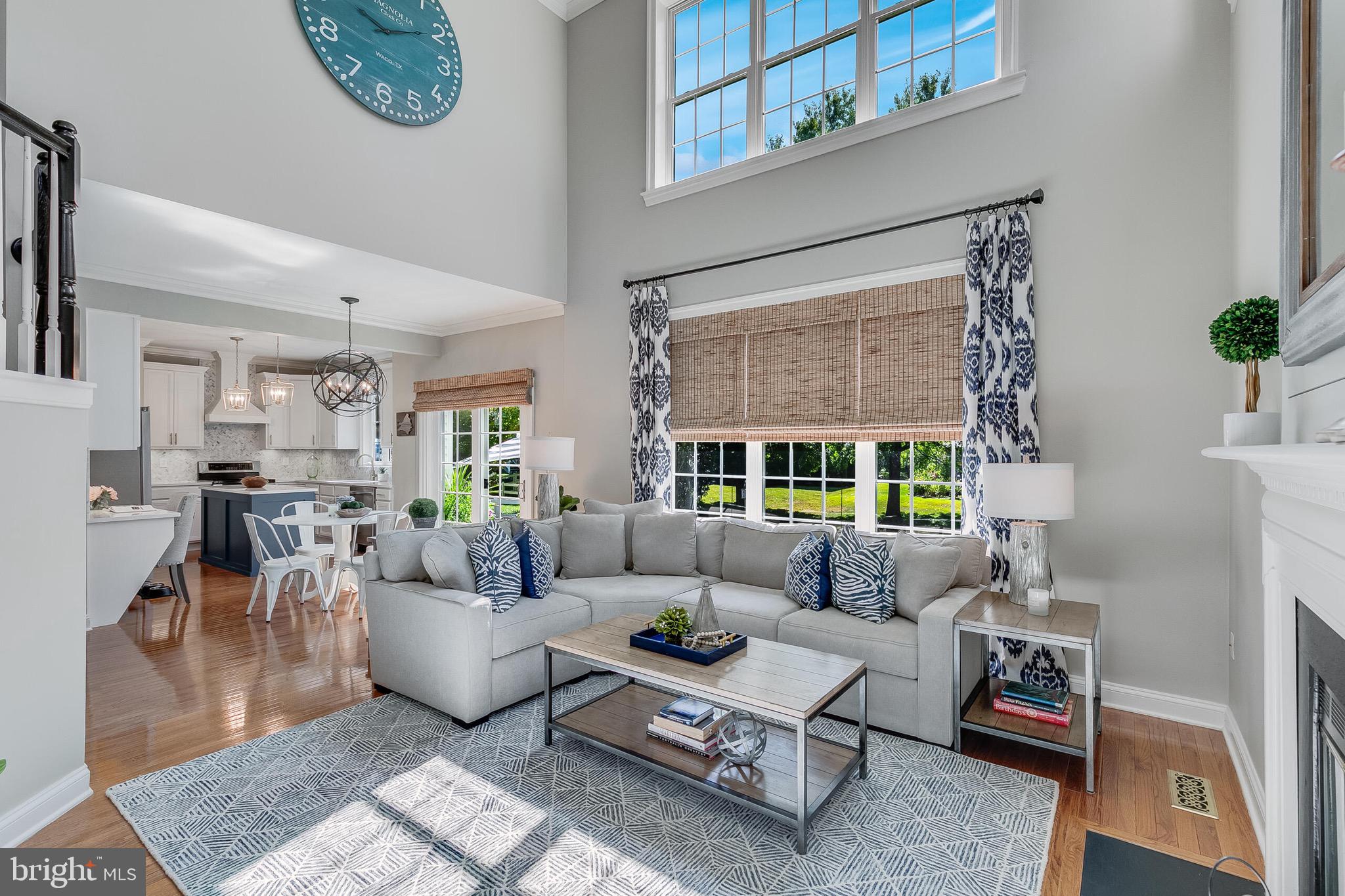 17133 Magic Mountain Dr