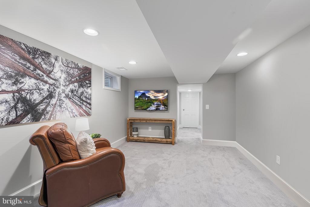 35141 Charles Town