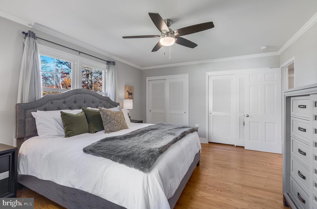 35141 Charles Town