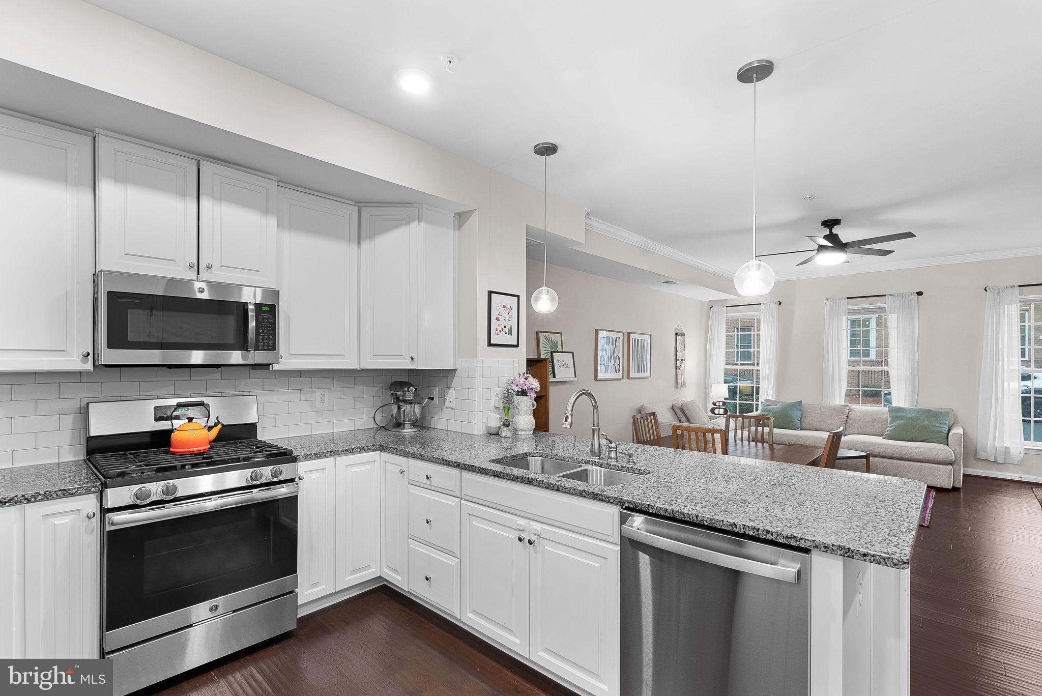 283 High Rail Ter SE