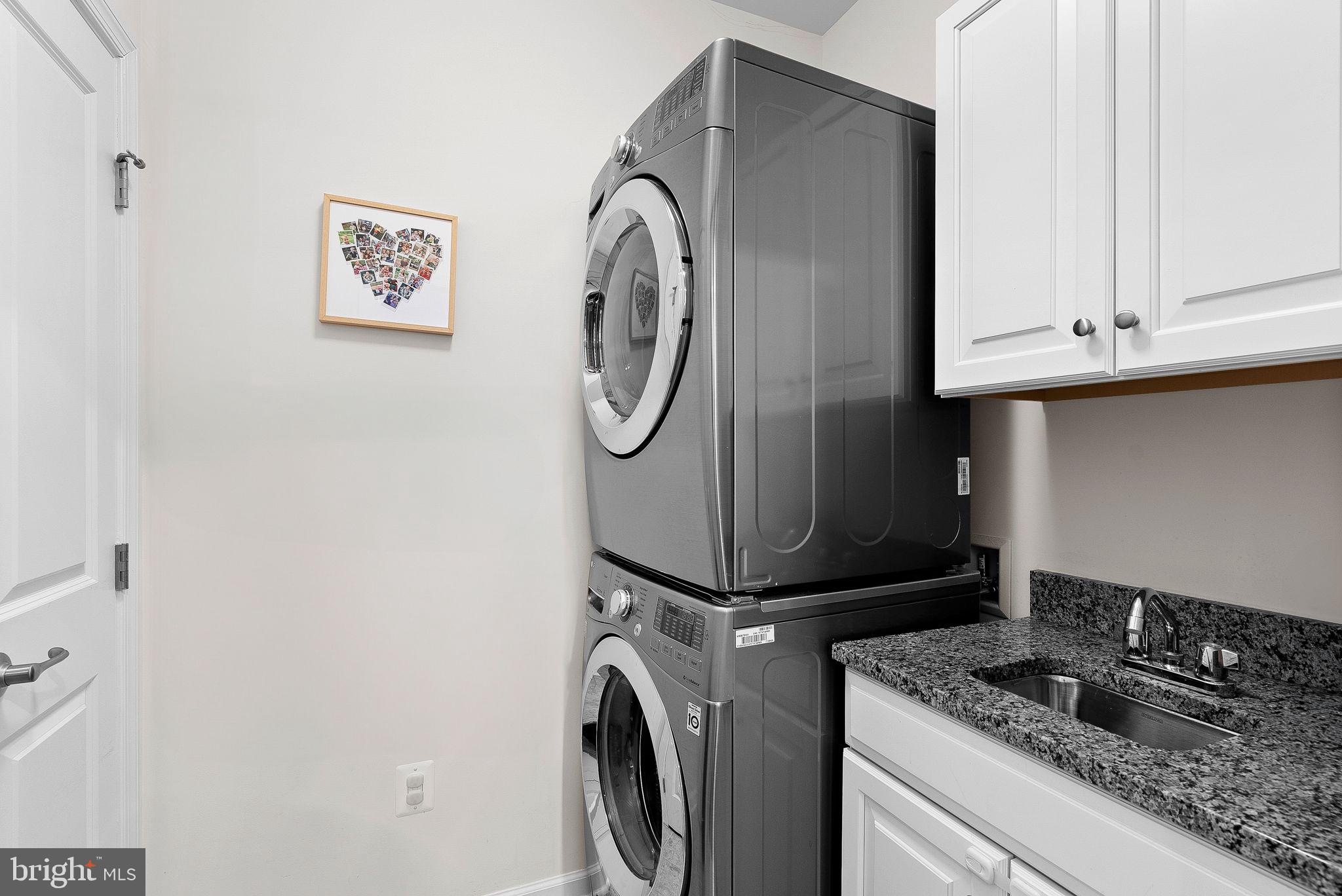 283 High Rail Ter SE