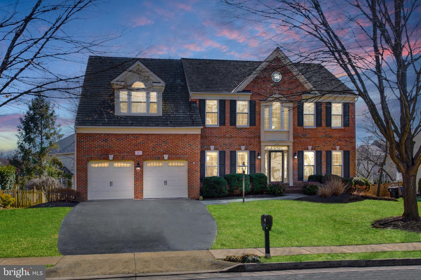 413 Meade Dr SW