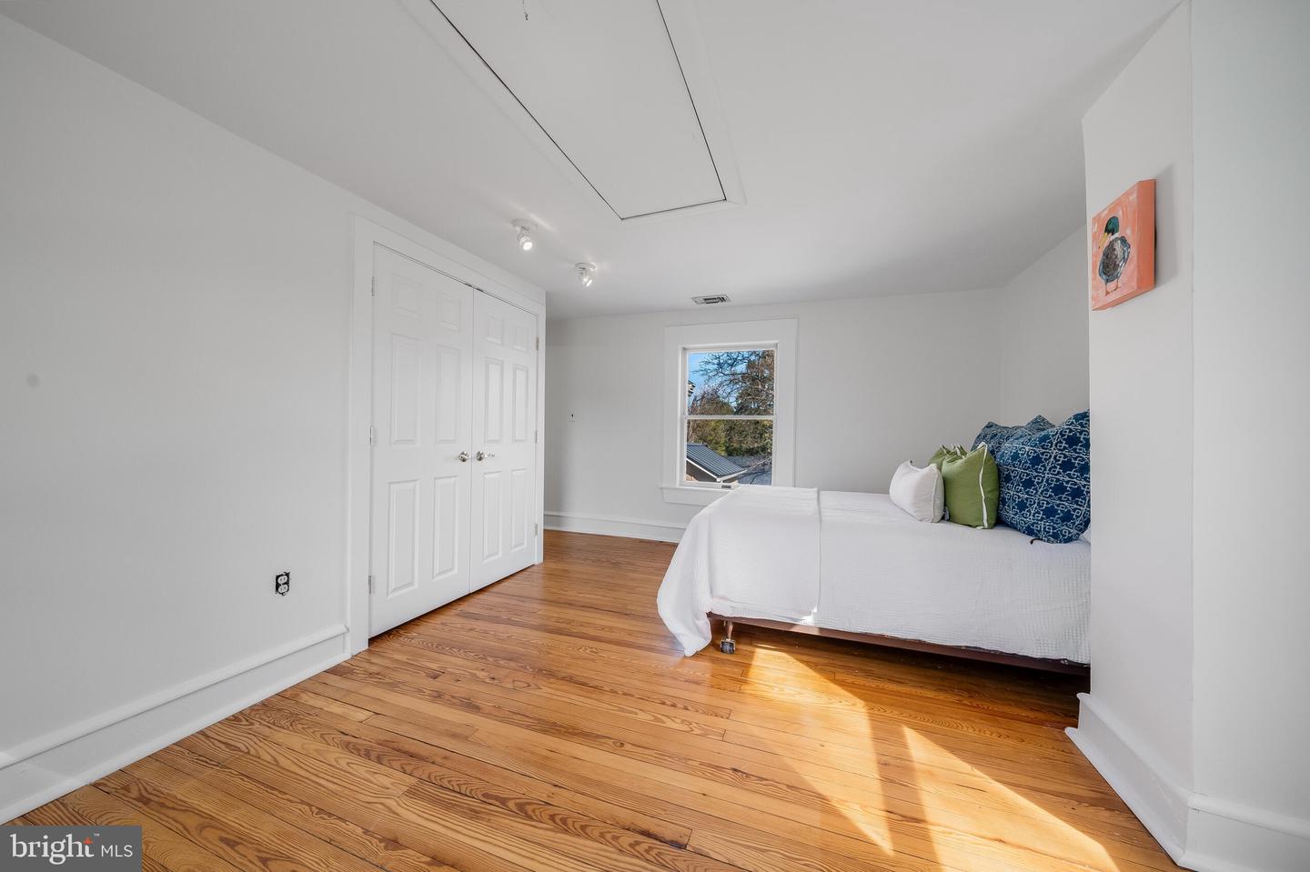316 Edwards Ferry Rd NE