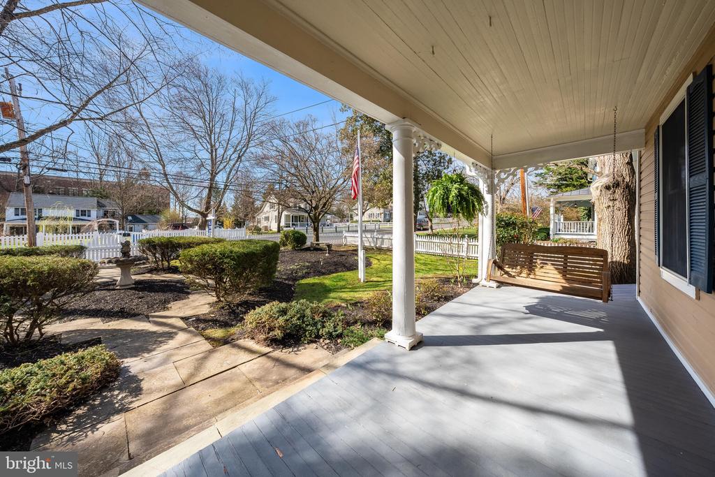 316 Edwards Ferry Rd NE
