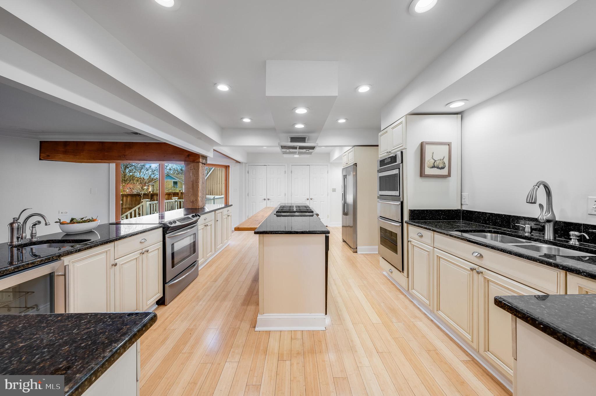 316 Edwards Ferry Rd NE