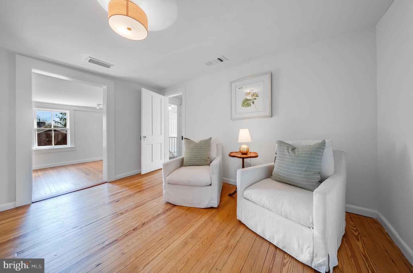 316 Edwards Ferry Rd NE
