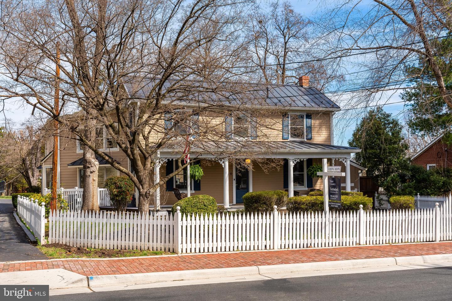 316 Edwards Ferry Rd NE