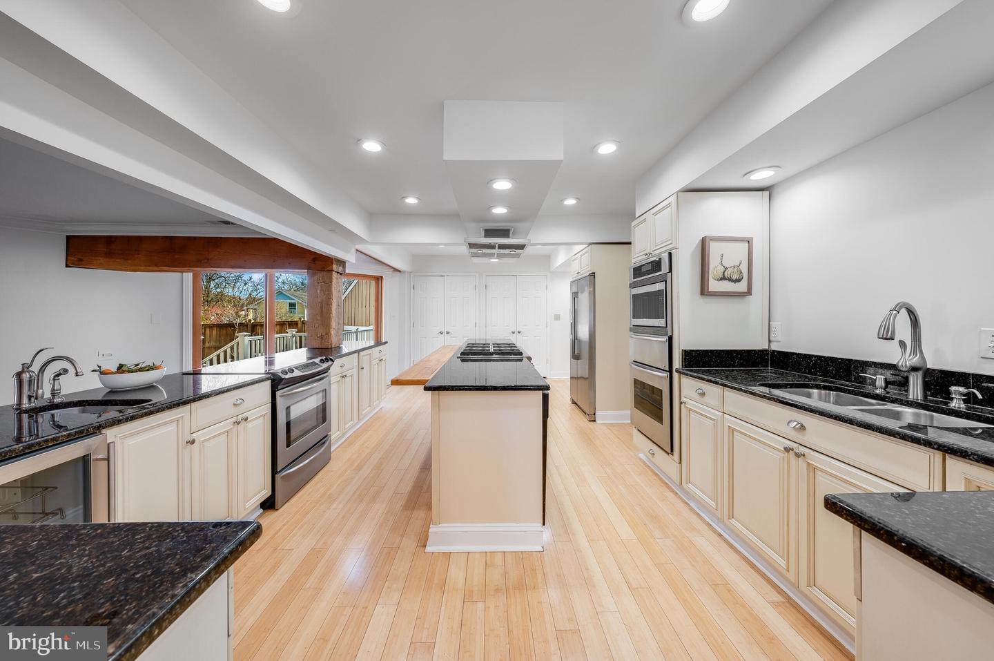 316 Edwards Ferry Rd NE