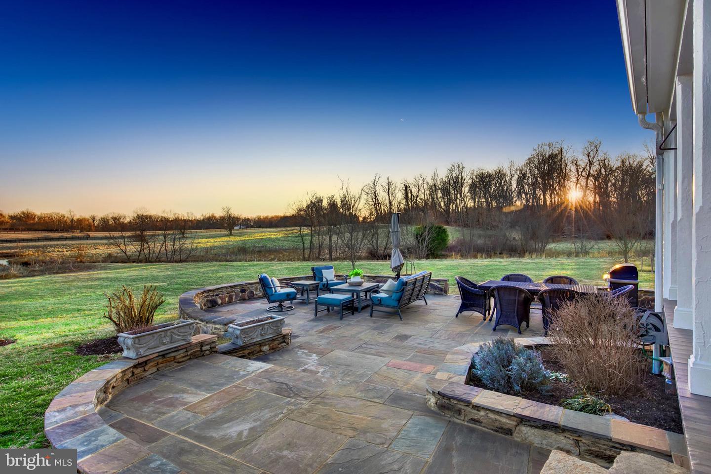 13330 Johnson Farm Ln