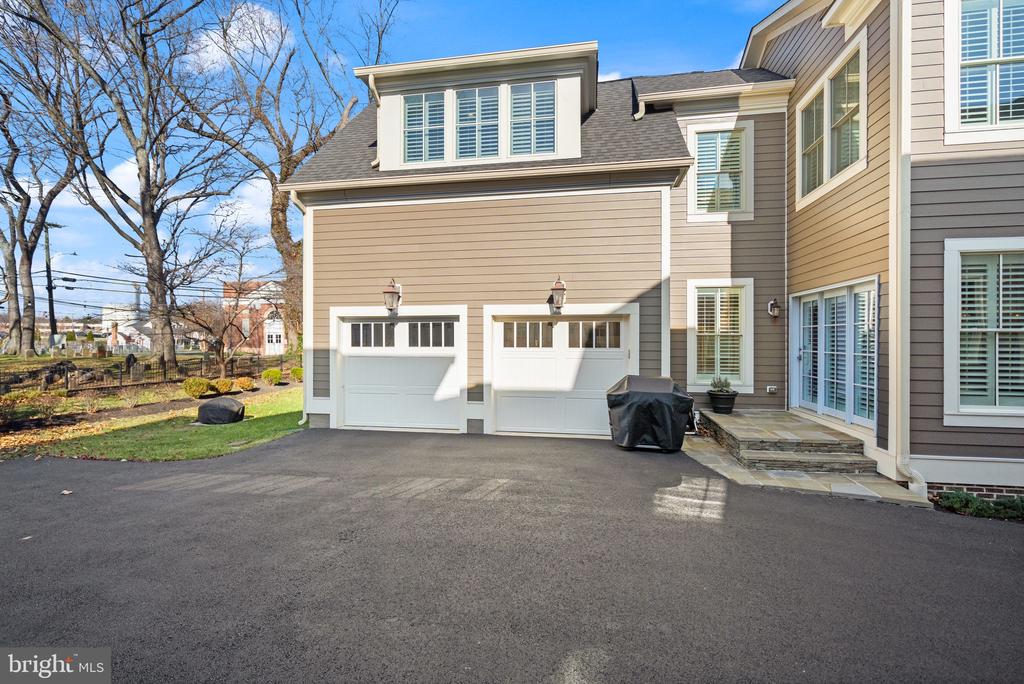107 Wirt St NW