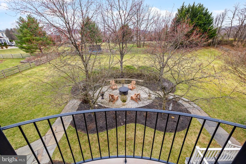 41741 Raspberry Dr