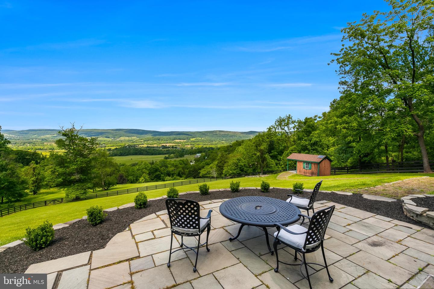 14812 Manor View