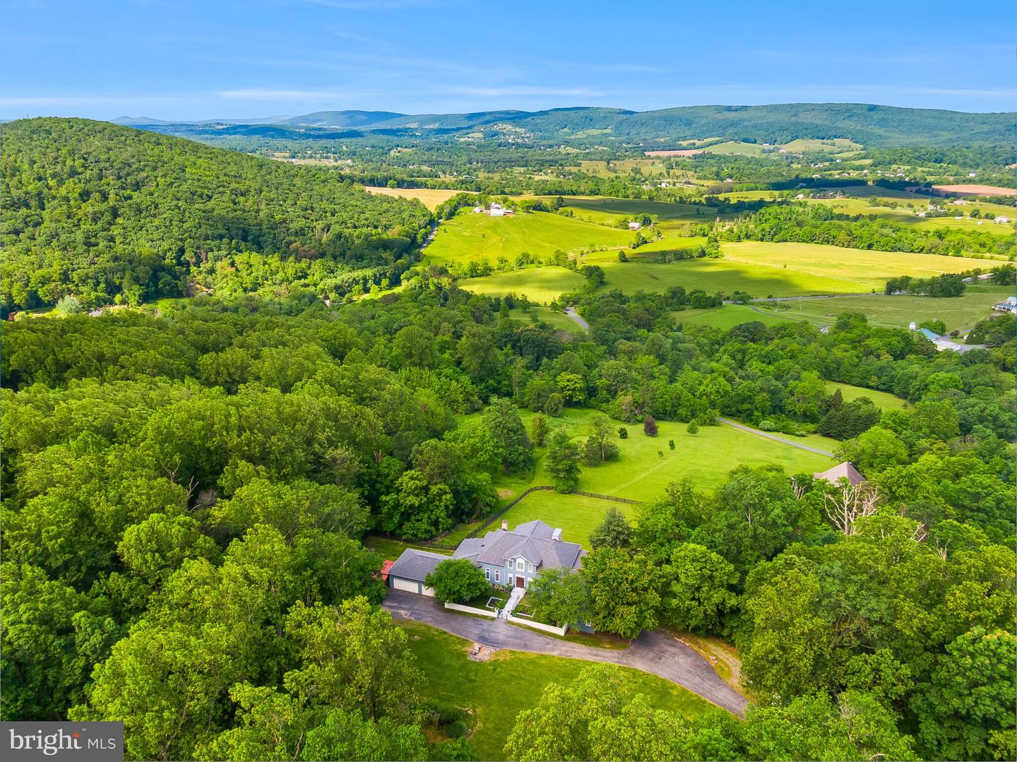 14812 Manor View