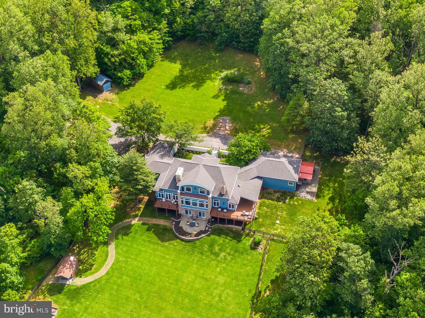 14812 Manor View