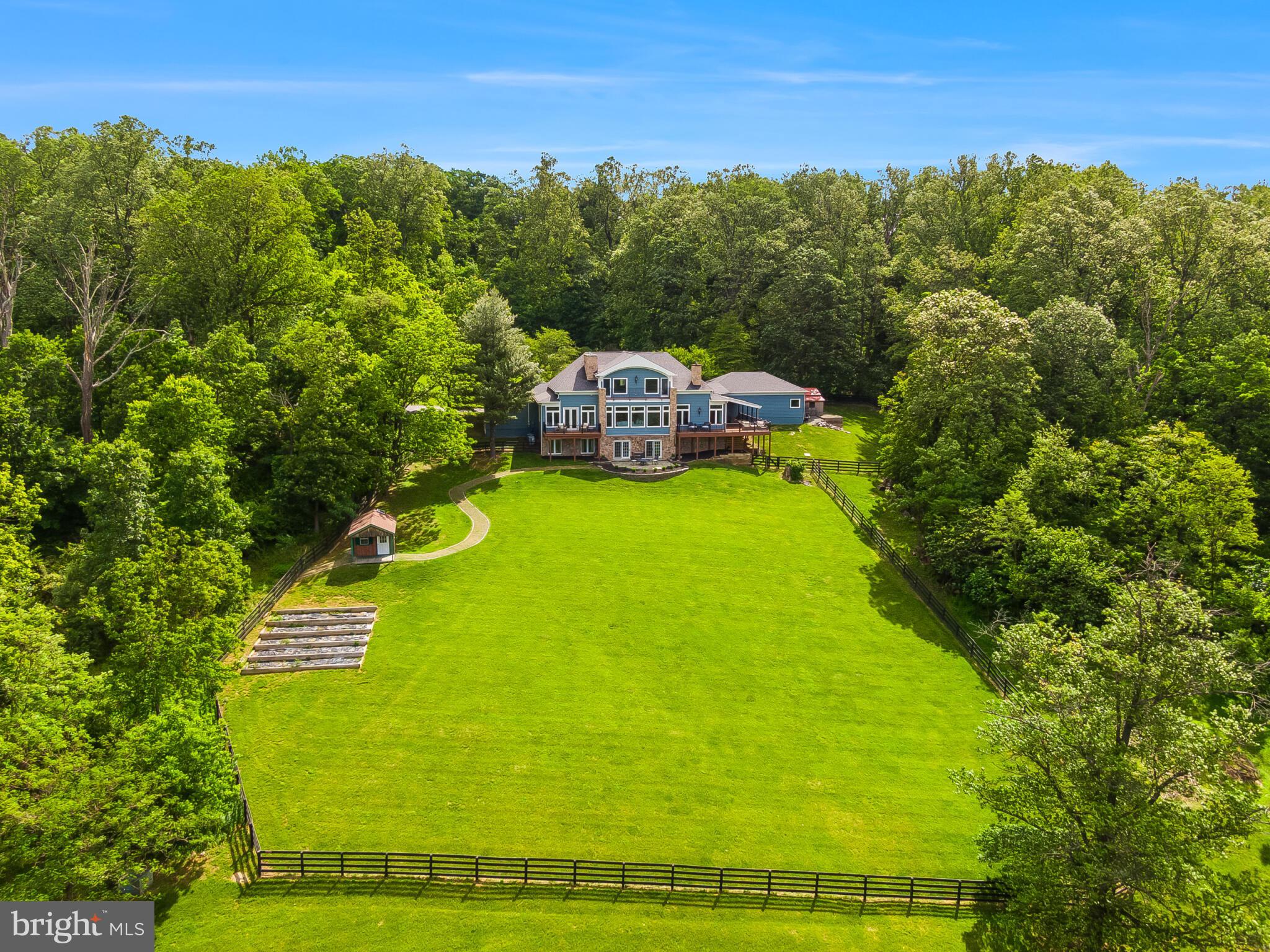 14812 Manor View