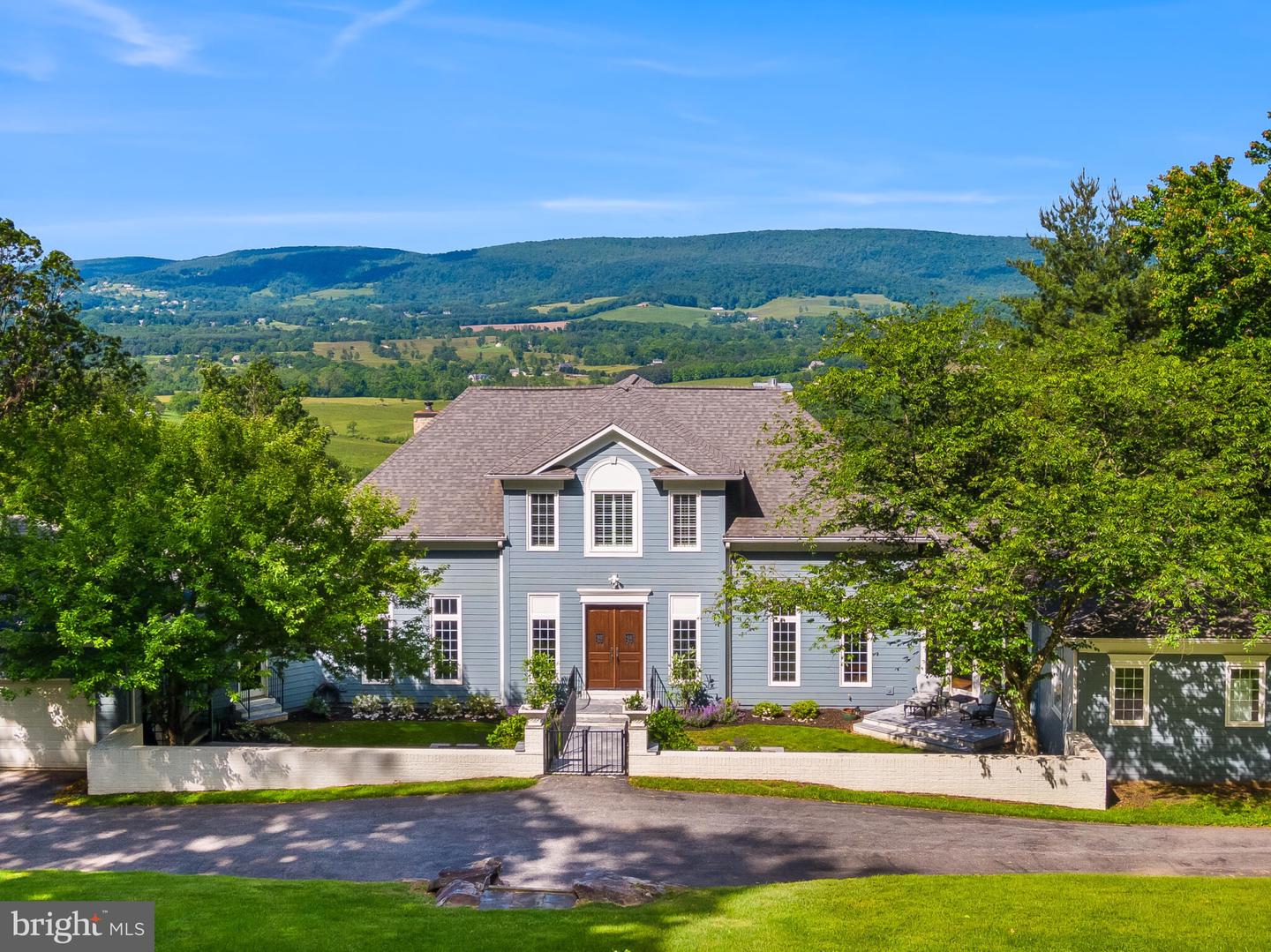 14812 Manor View