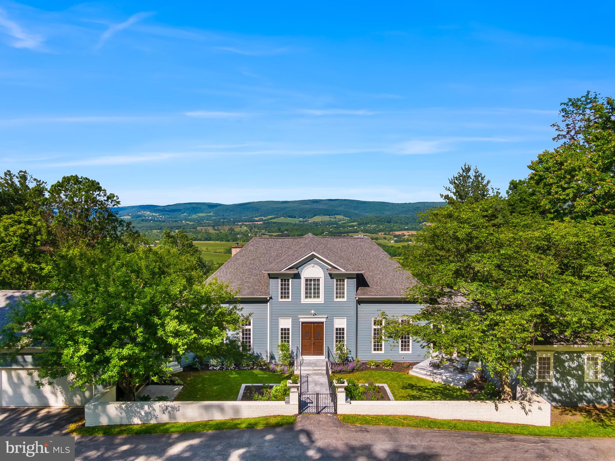 14812 Manor View