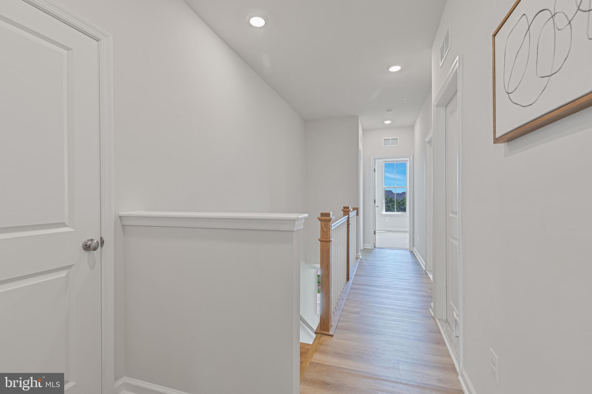 1008 GALENA TERRACE NE