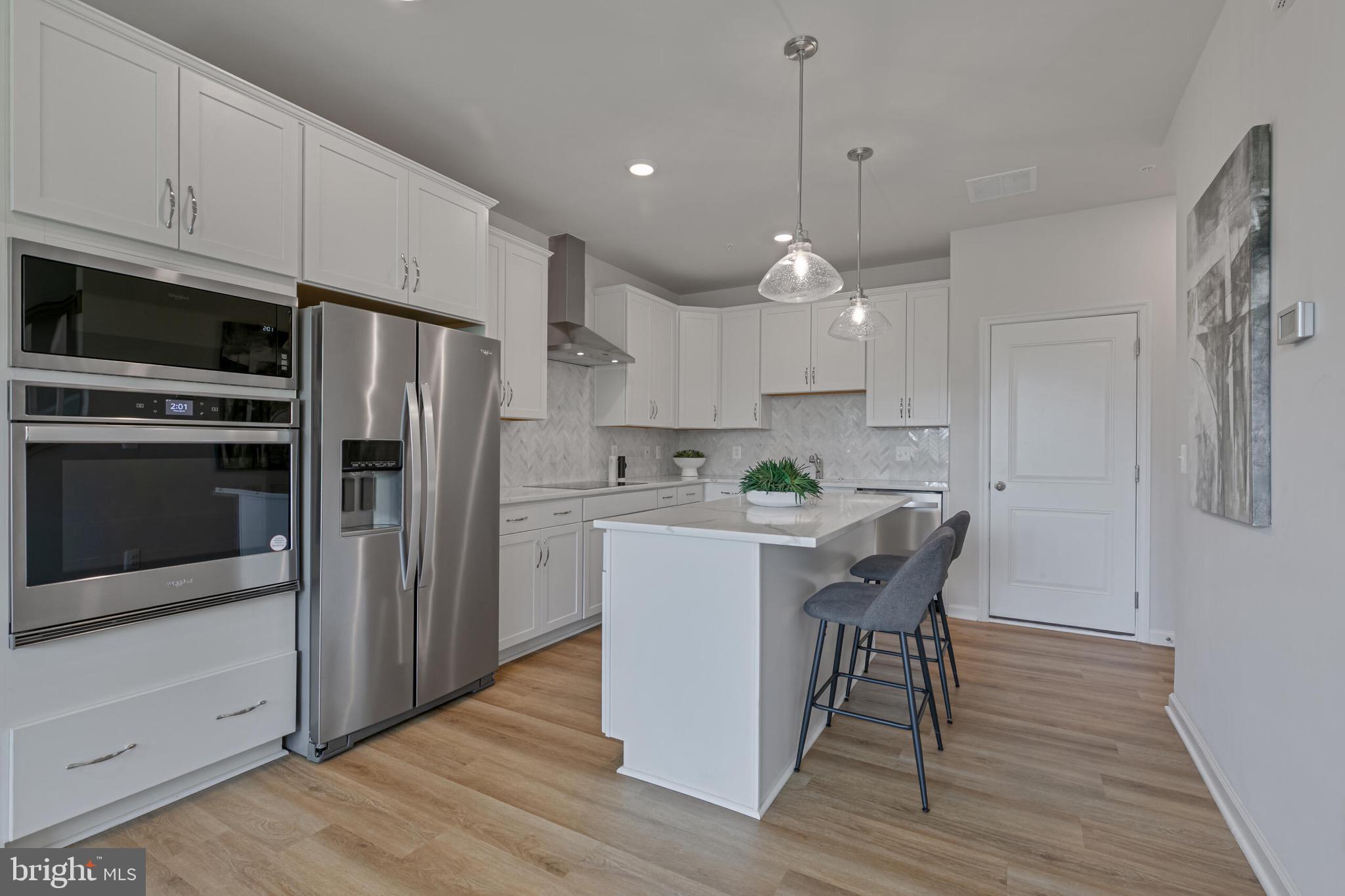 1008 GALENA TERRACE NE