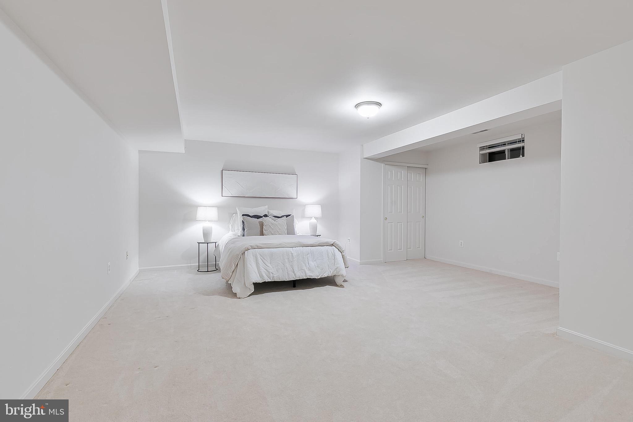 22059 WATER RUN COURT