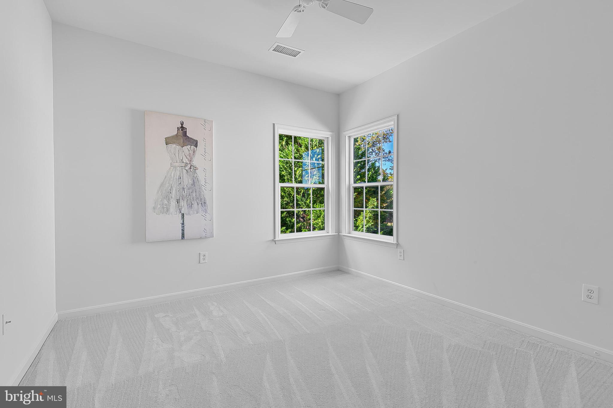 22059 WATER RUN COURT