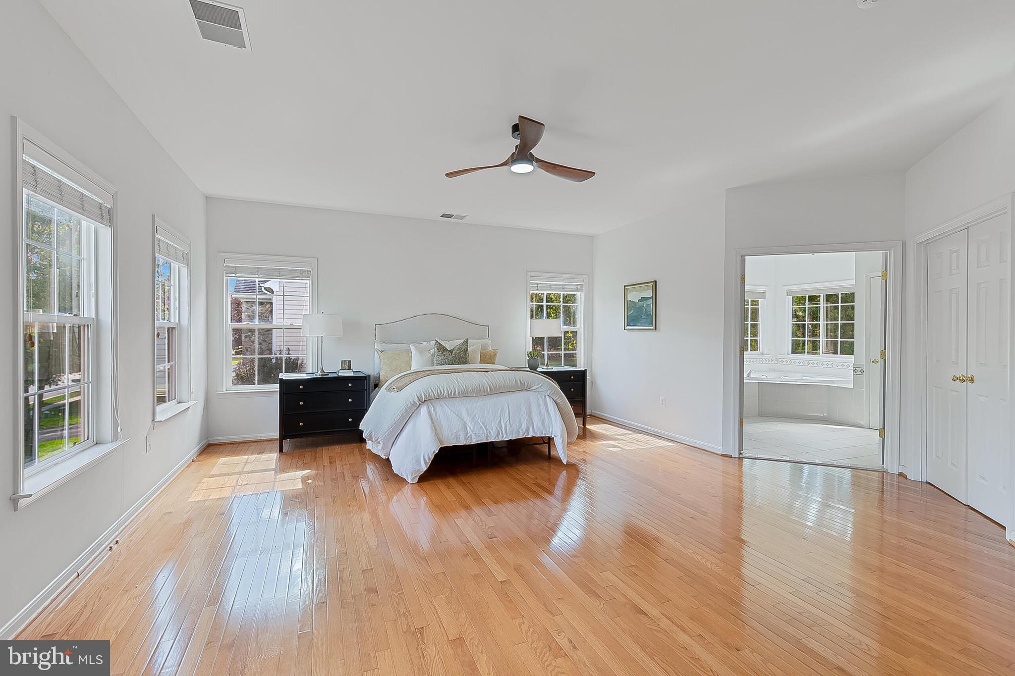 22059 WATER RUN COURT