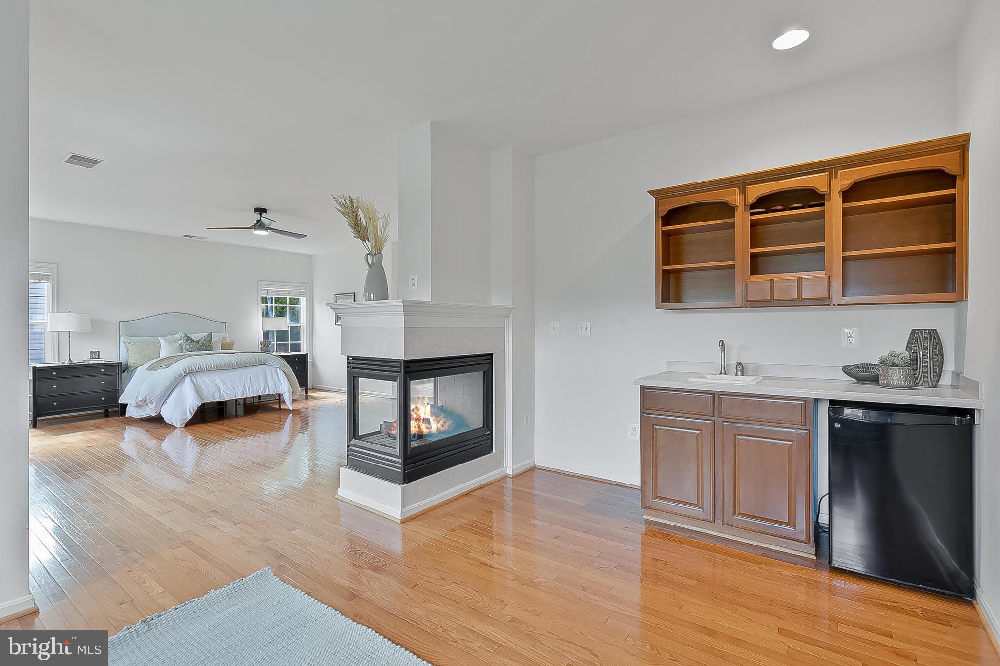 22059 WATER RUN COURT