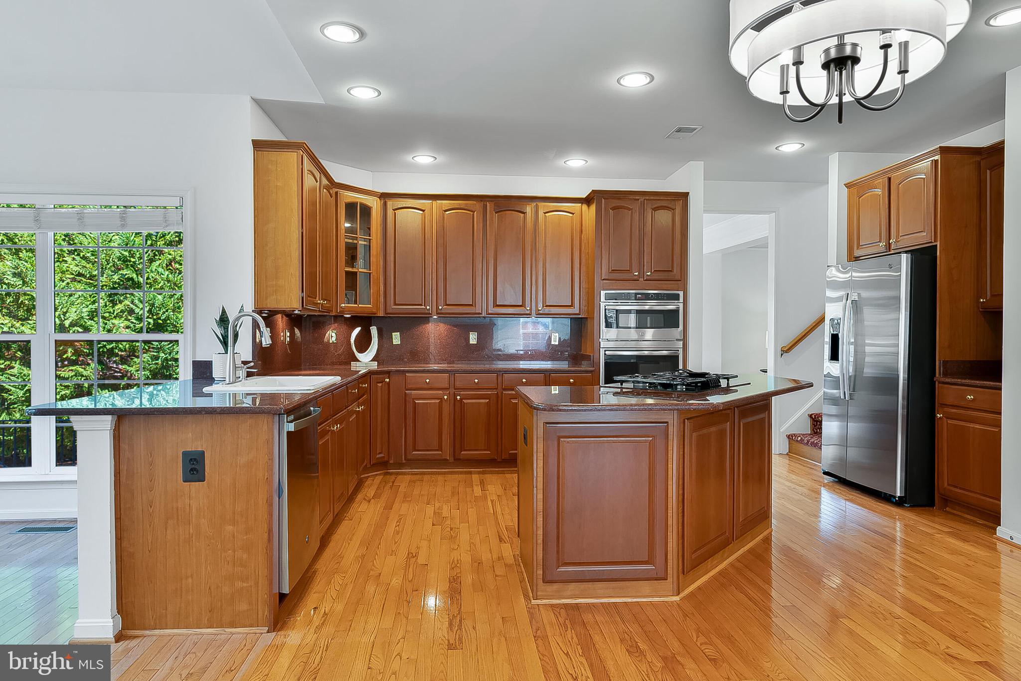 22059 WATER RUN COURT