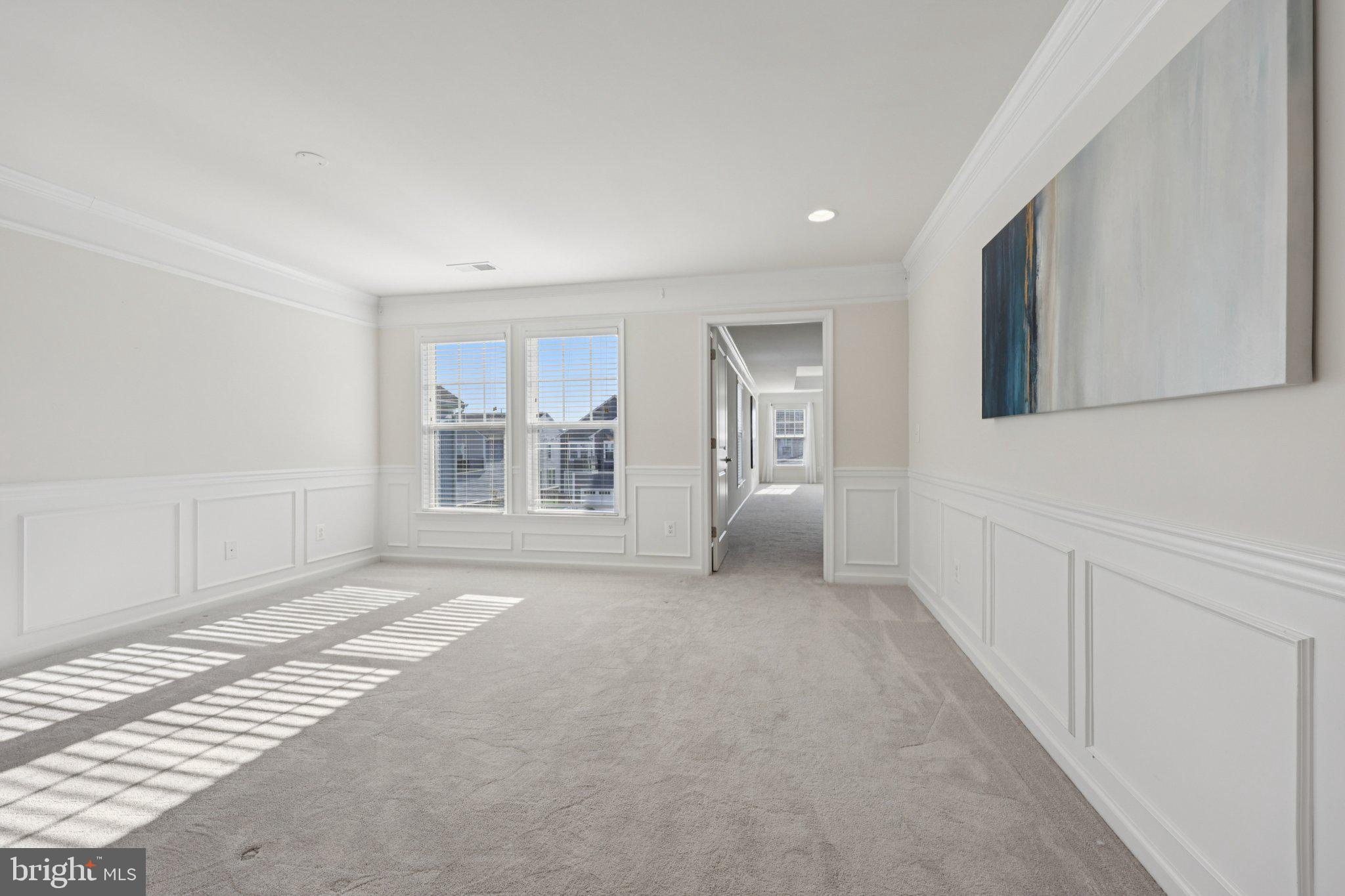 1023 THEMIS STREET SE