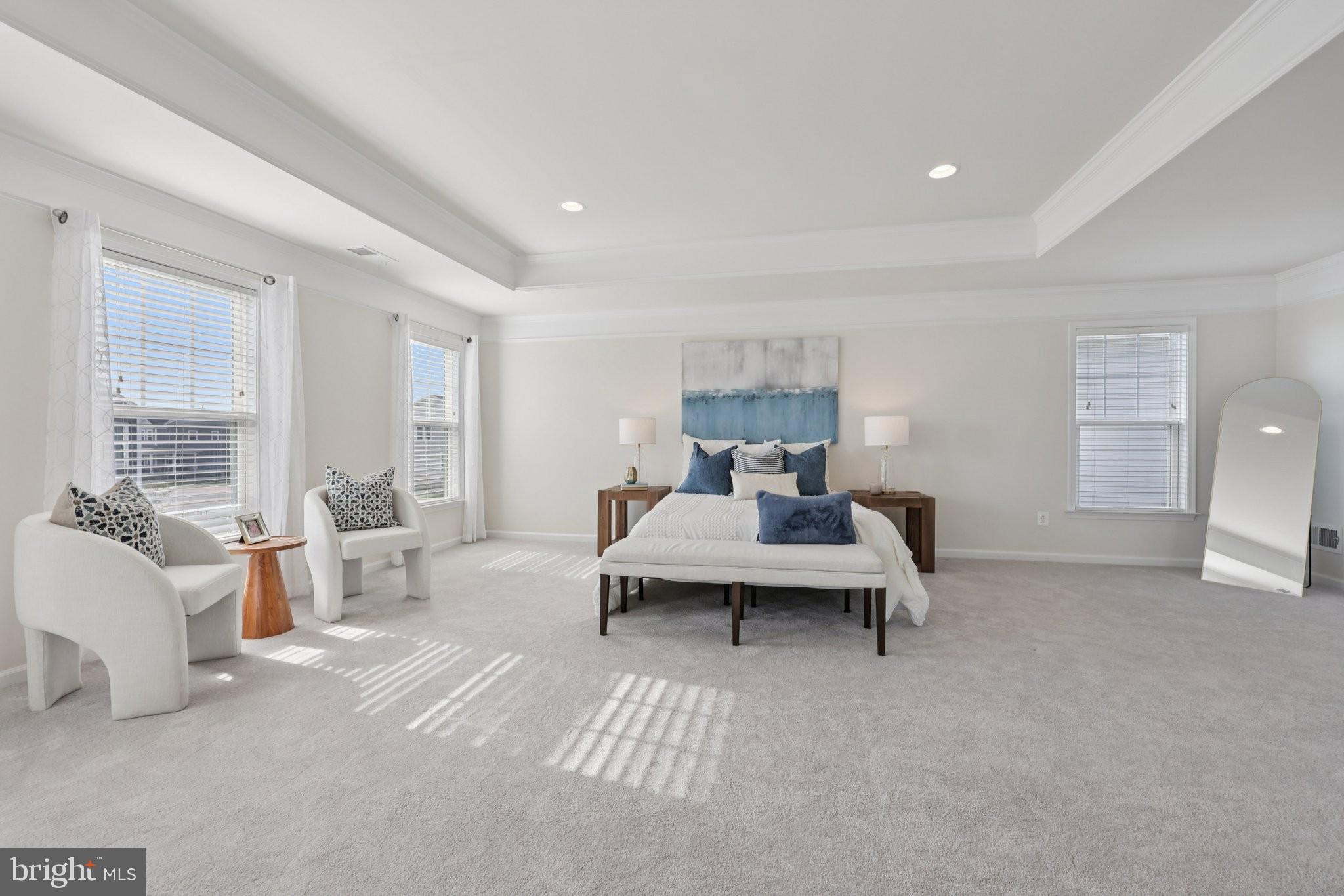 1023 THEMIS STREET SE