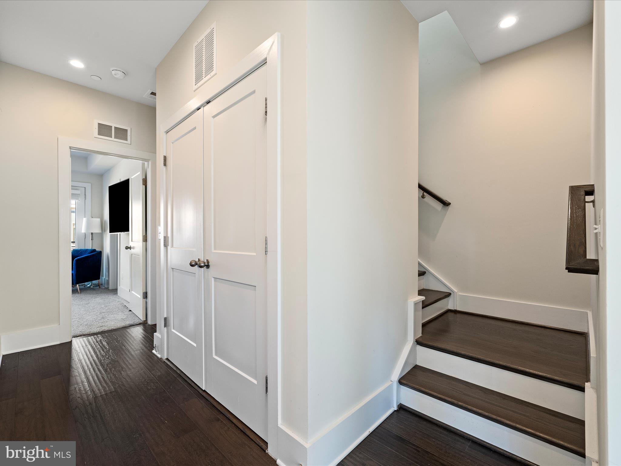 20092 OLD LINE TERRACE