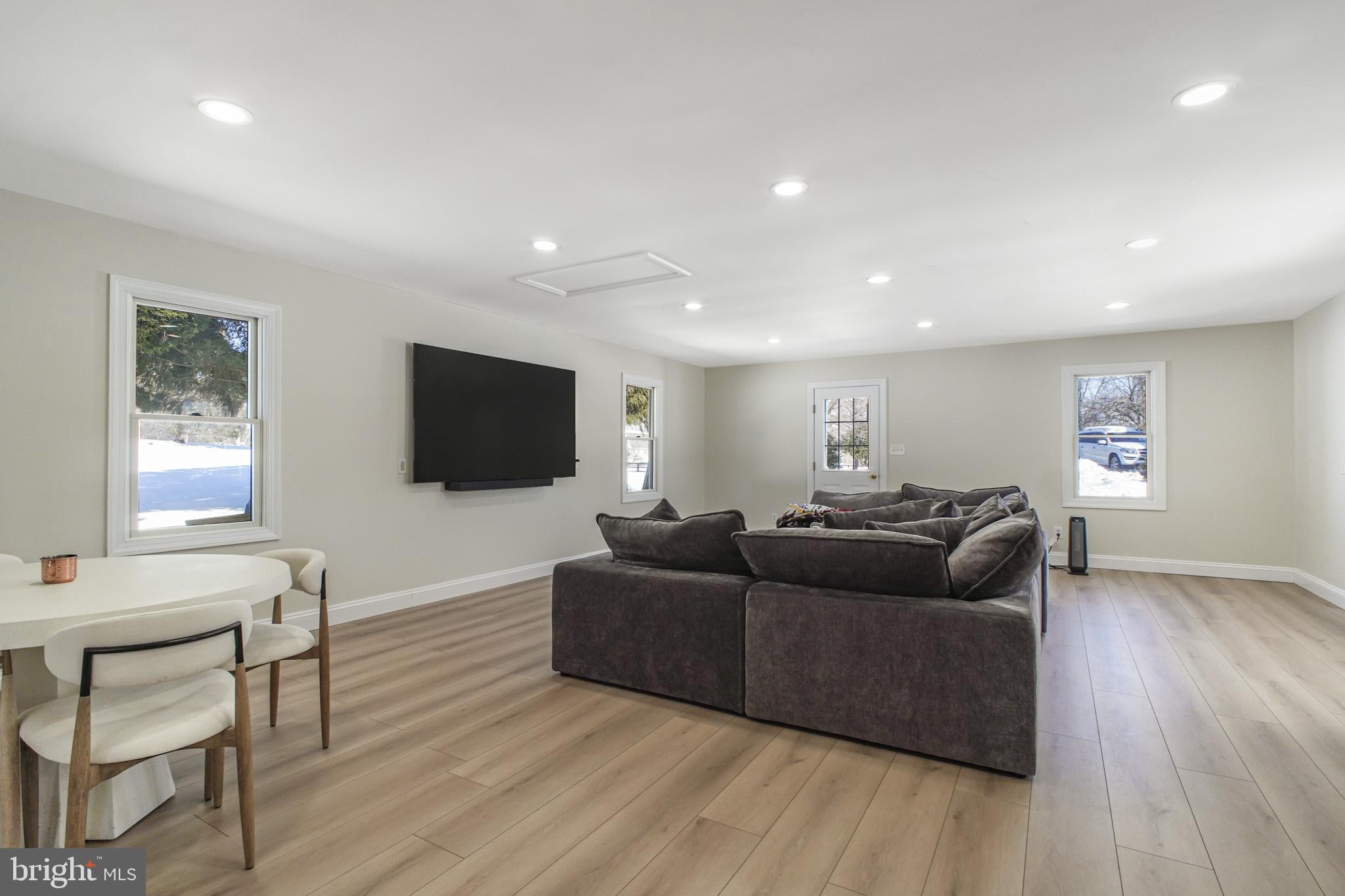 37857 ALBERTS FARM DRIVE