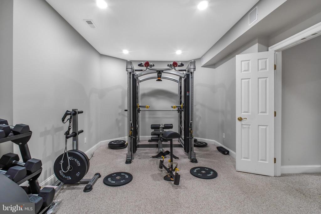 37857 ALBERTS FARM DRIVE
