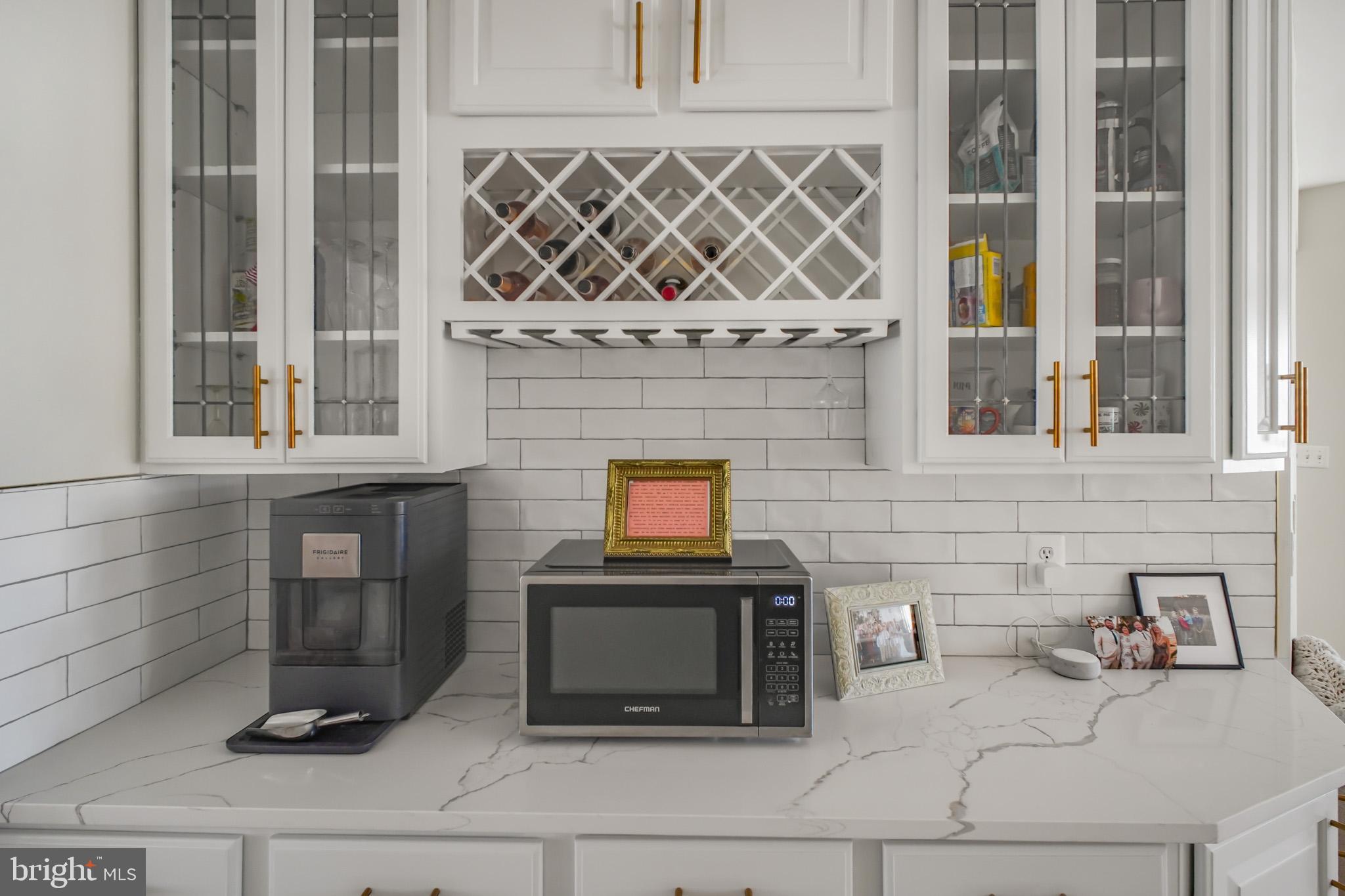 37857 ALBERTS FARM DRIVE