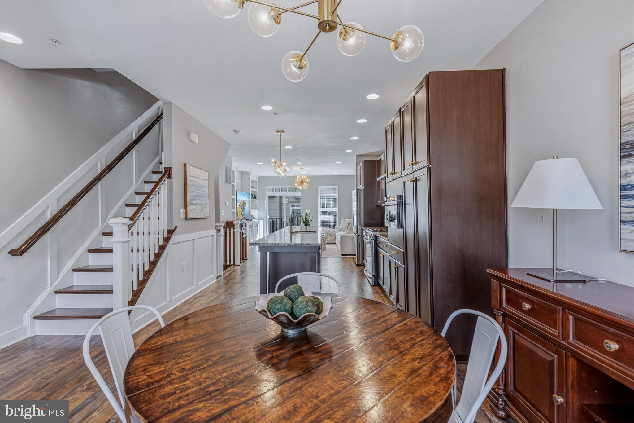 261 CRESCENT STATION TERRACE SE