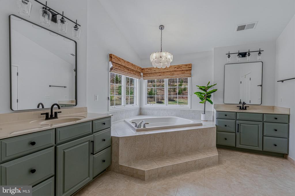 41297 DUTTON COURT