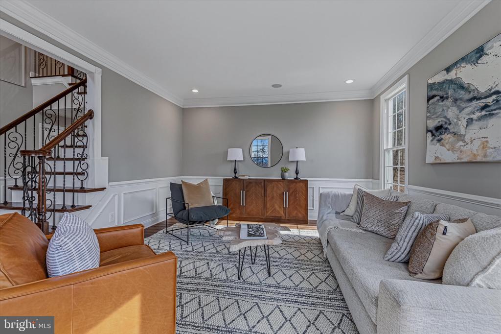 41297 DUTTON COURT