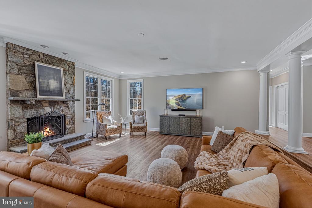 41297 DUTTON COURT